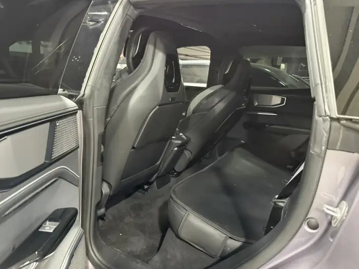 HiPhi HiPhi Y 2023 Model 560km Elite Edition – фото 9