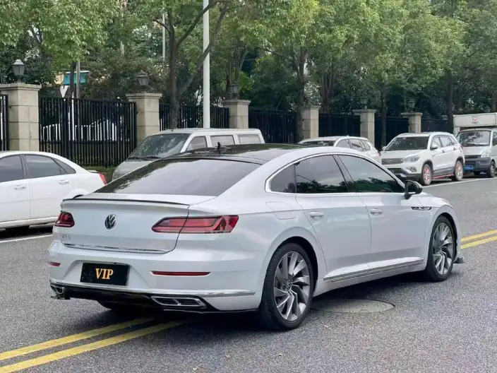 Volkswagen CC 2021 Model 380TSI Dazzling Edition – фото 6