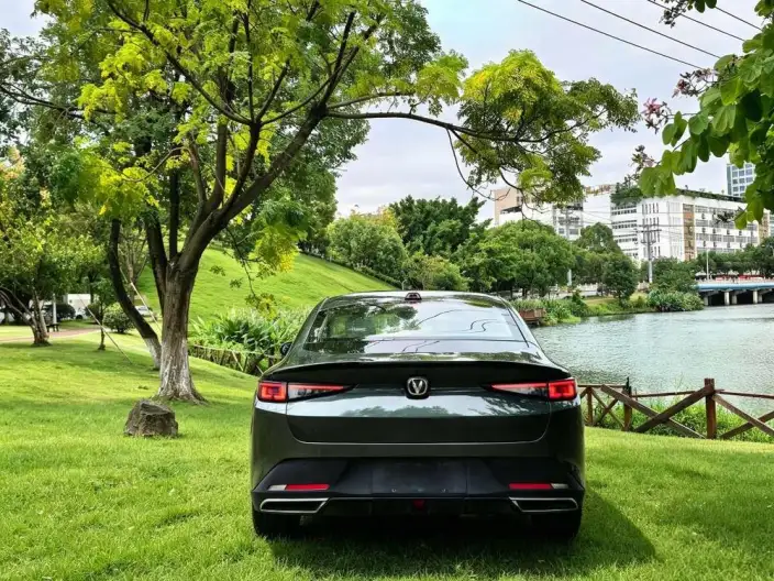 Changan Yida 2023 Model 1.5T GDI Automatic Exclusive Model – фото 5