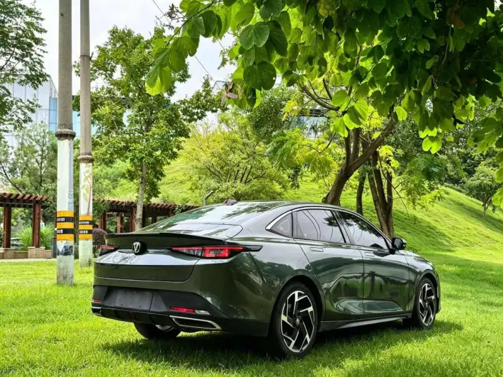 Changan Yida 2023 Model 1.5T GDI Automatic Exclusive Model – фото 6
