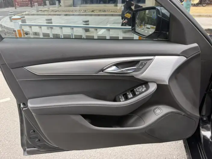 Cadillac CT5 2022 Model 28T Luxury Model – фото 10