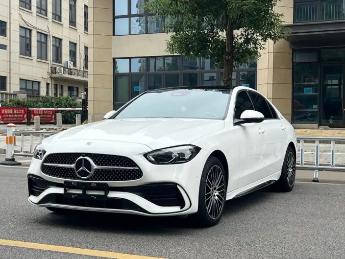 Mercedes-Benz C-Class 2024 Model Facelift C 260 L Sports Edition – фото 1