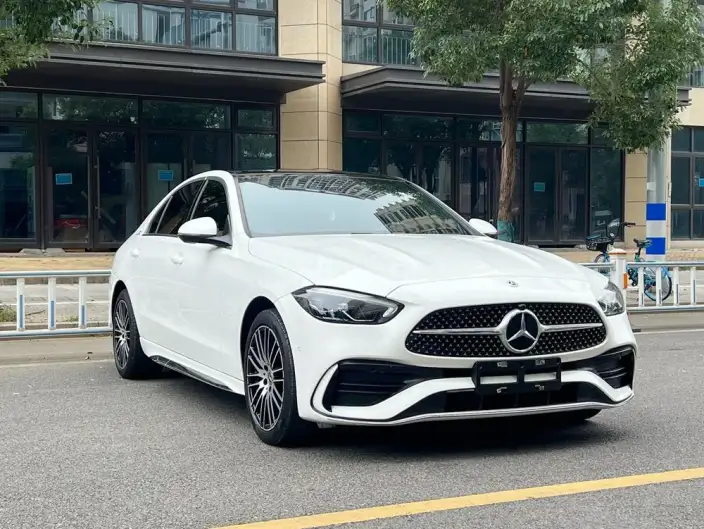 Mercedes-Benz C-Class 2024 Model Facelift C 260 L Sports Edition – фото 3