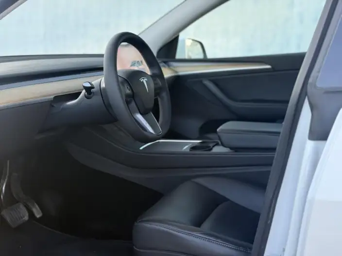 Model Y 2022 Model Facelift Rear-wheel drive version – фото 8