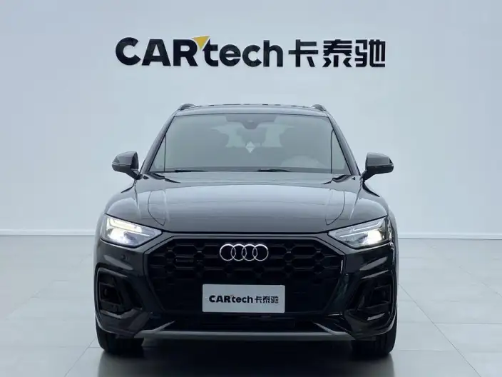 Audi Q5L 2023 Model 40T Luxury Dynamic Model – фото 2