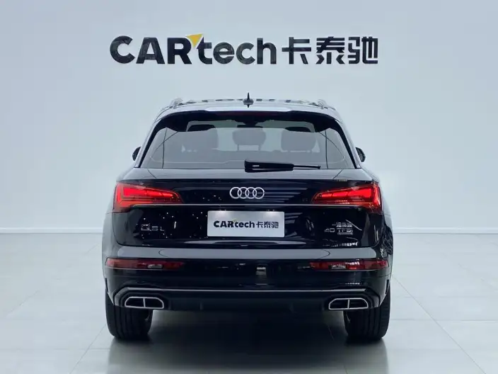 Audi Q5L 2023 Model 40T Luxury Dynamic Model – фото 3