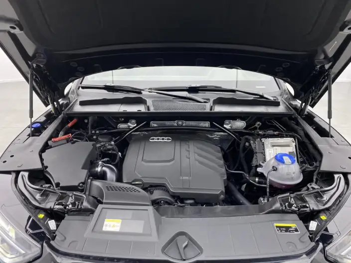Audi Q5L 2023 Model 40T Luxury Dynamic Model – фото 6