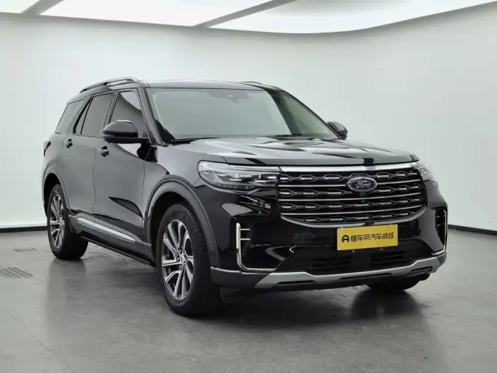 Ford Explorer 2023 Model EcoBoost 285 4WD Fashion plus Edition 7 seat – фото 3