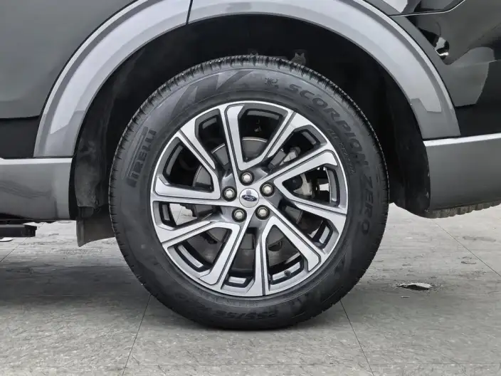 Ford Explorer 2023 Model EcoBoost 285 4WD Fashion plus Edition 7 seat – фото 9