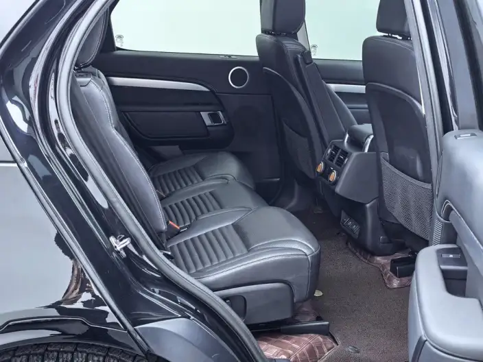 Land Rover Discovery 2023 Model 360PS R-Dynamic S – фото 6