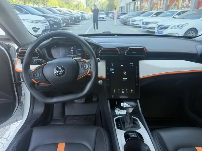 Yixuan 2023 Model Mach Version 1.5L Automatic Honor Edition – фото 7