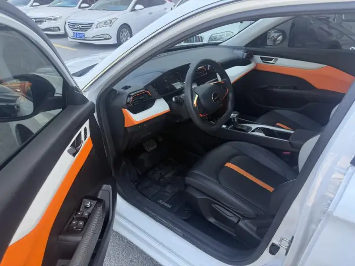 Yixuan 2023 Model Mach Version 1.5L Automatic Honor Edition – фото 8