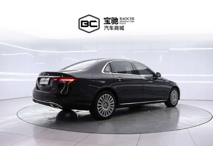 Mercedes-Benz E-Class 2022 Model E 300 L Fashion Model sedan – фото 4