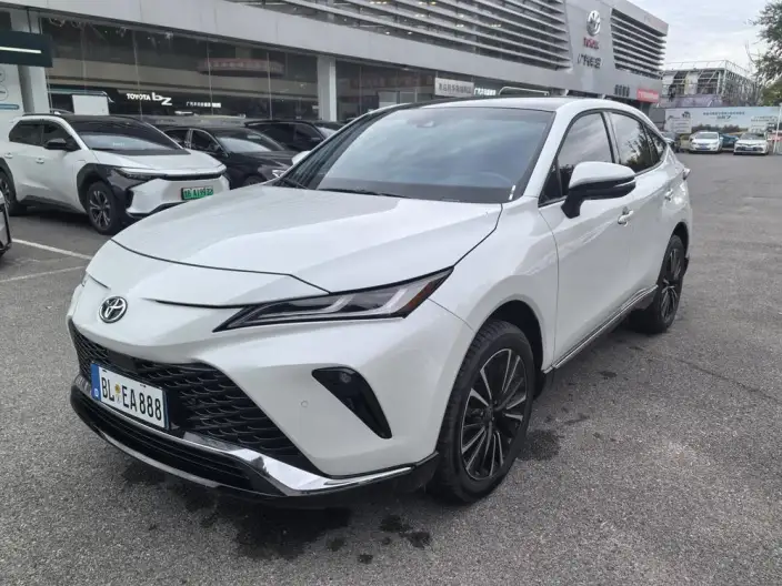 Venza 2022 Model 2.0L CVT 2WD Premium Edition – фото 1