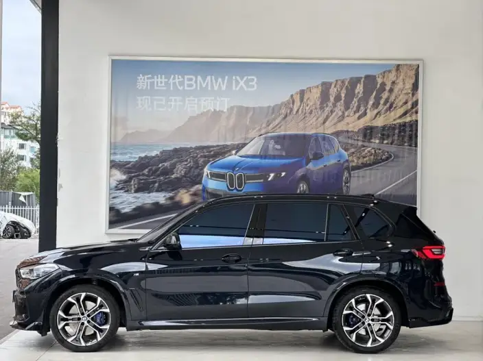 BMW X5 2022 Model xDrive 40Li Exclusive Model M Sports Set – фото 4