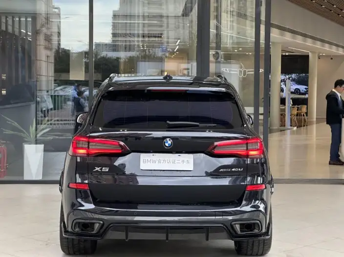 BMW X5 2022 Model xDrive 40Li Exclusive Model M Sports Set – фото 6