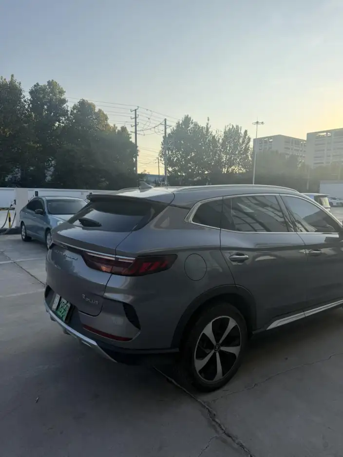 BYD Song PLUS EV 2021 Model Noble Model – фото 5