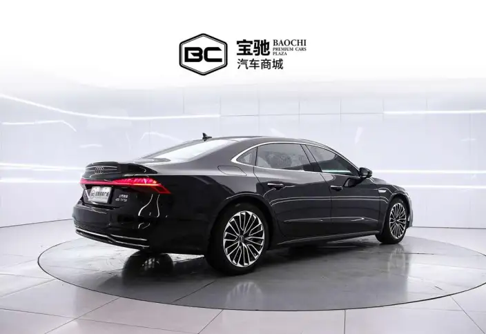 Audi A7 L 2024 Model 45 TFSI Luxury Model – фото 4