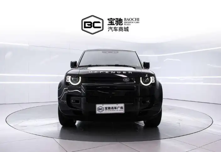 Land Rover Defender 2024 Model 110 3.0T P400 XS – фото 2