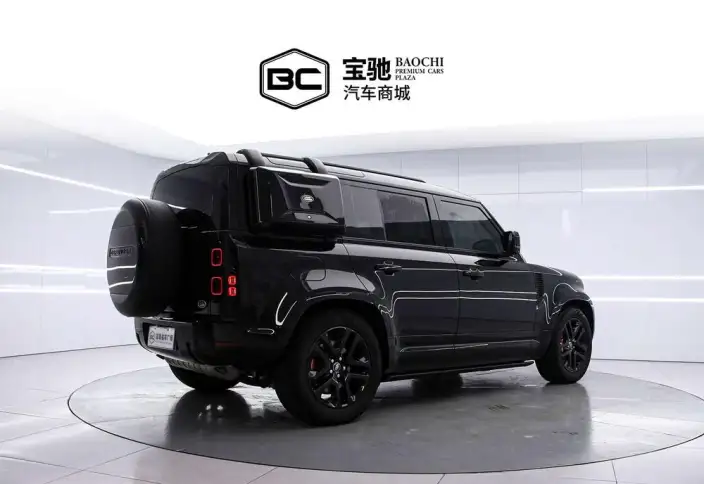 Land Rover Defender 2024 Model 110 3.0T P400 XS – фото 4
