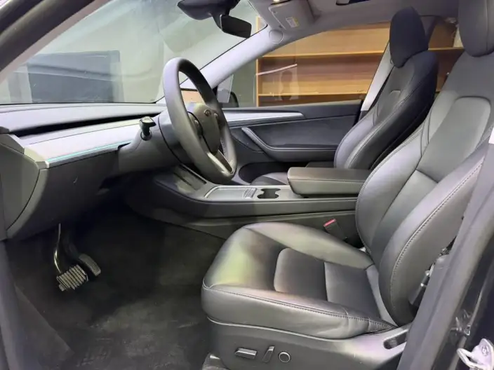 Model Y 2024 Model Rear-wheel drive version – фото 9