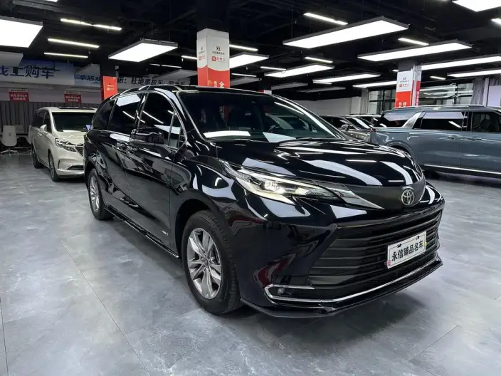 Toyota Sienna 2024 Model Hybrid 2.5L Comfort Edition – фото 2