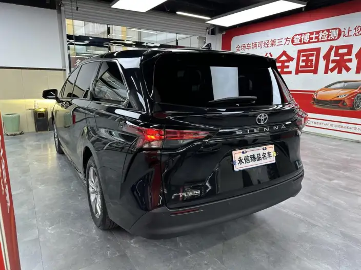 Toyota Sienna 2024 Model Hybrid 2.5L Comfort Edition – фото 3
