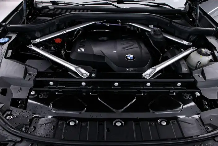 BMW X5 2026 Model xDrive30Li Exclusive Model M Sports Night Set – фото 5