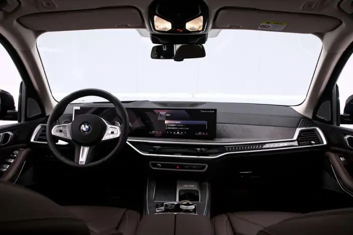 BMW X5 2026 Model xDrive30Li Exclusive Model M Sports Night Set – фото 10