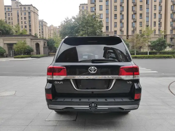Land Cruiser (import 2018 Model 4.6L Automatic 4WD 8 seat Parallel Imported – фото 5