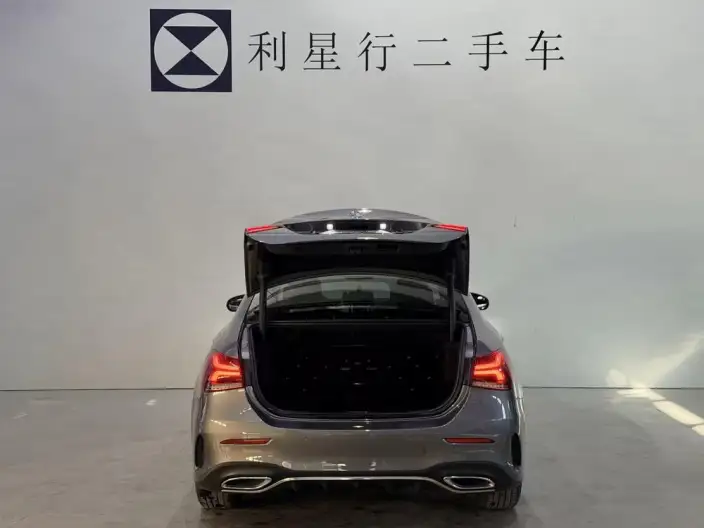 Mercedes-Benz A-class 2022 Model A 200 L Sports sedan Dynamic Edition – фото 7