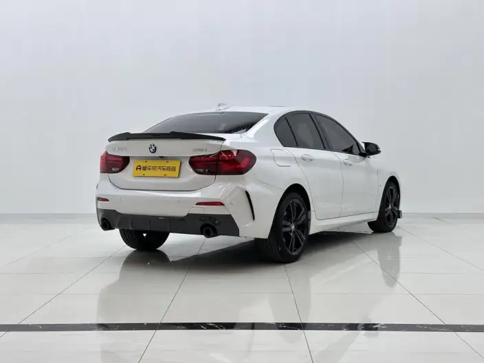 BMW 1 Series 2023 Model 125i M Sports Night Edition – фото 7