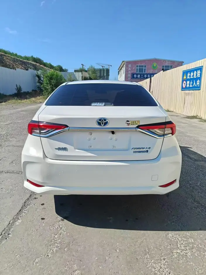 Toyota Corolla 2021 Model Hybrid 1.8L E-CVT Pioneer Edition – фото 5
