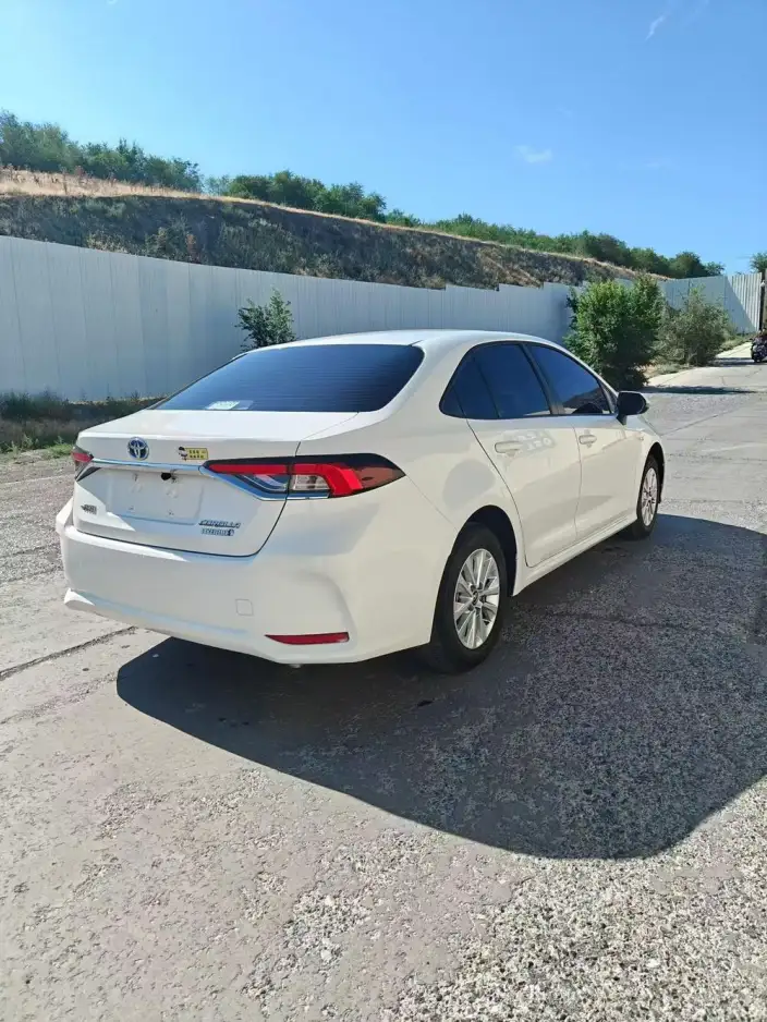 Toyota Corolla 2021 Model Hybrid 1.8L E-CVT Pioneer Edition – фото 6