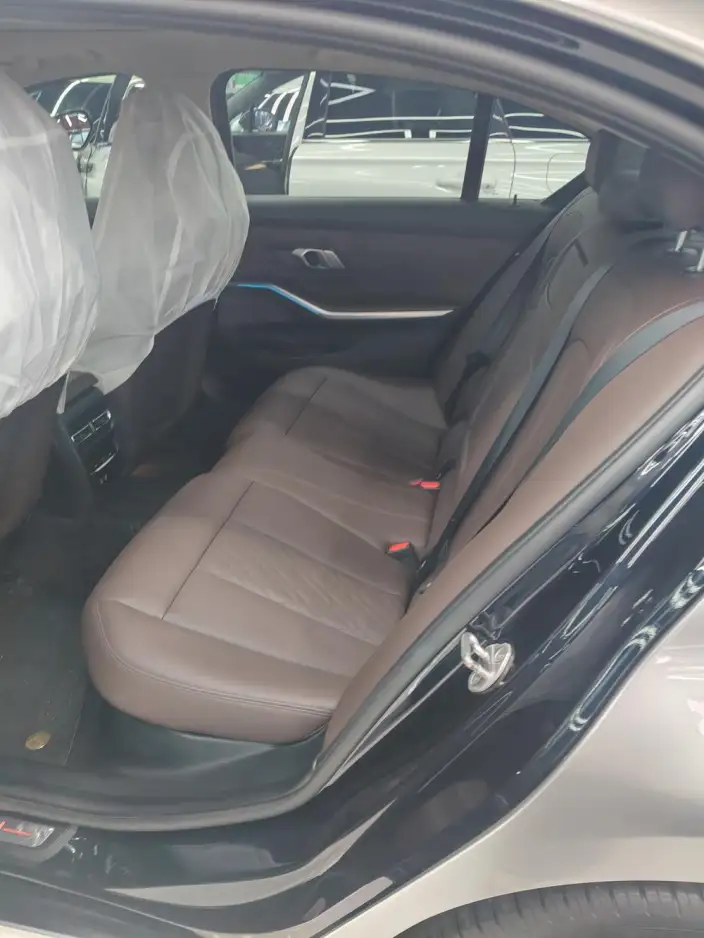BMW i3 2023 Model eDrive35L – фото 9