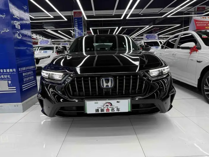 Honda INSPIRE PHEV 2025 Model e:PHEV Zhiyao Edition – фото 2