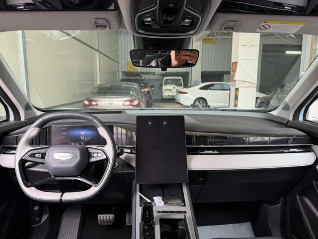 Geely Boyue L 2023 1.5TD DCT Premium – фото 6