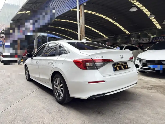 Honda Civic 2023 Model 240TURBO CVT Momentum Edition – фото 4