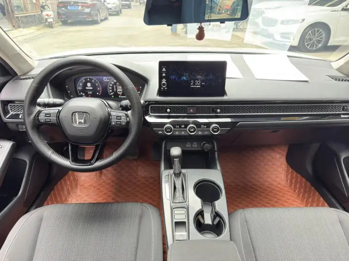 Honda Civic 2023 Model 240TURBO CVT Momentum Edition – фото 7