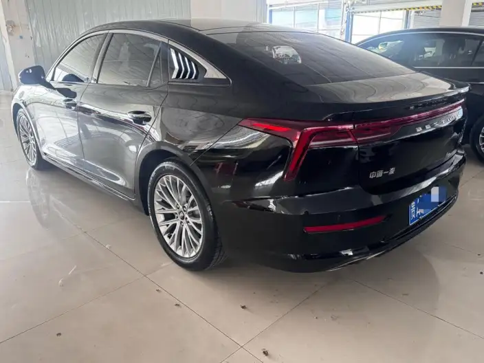 BESTUNE B70 2023 Model Third generation 1.5T Automatic Changxiang Edition Model