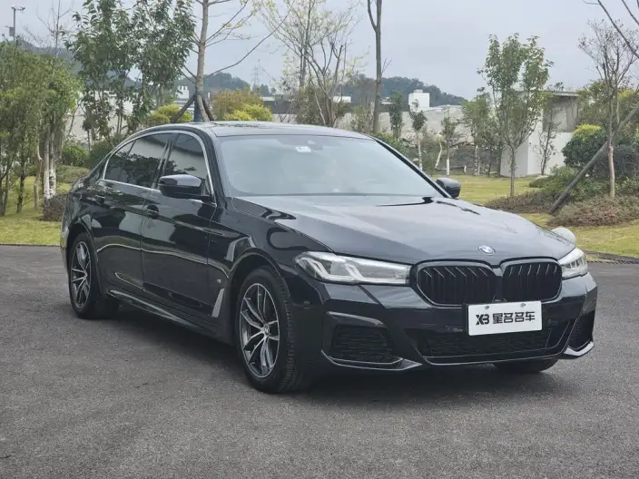 BMW 5 Series 2022 Model Facelift 525Li M Sports Set – фото 3