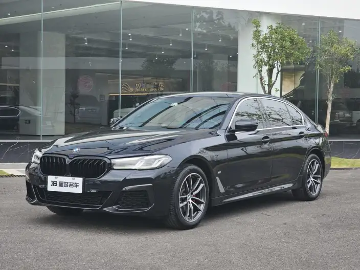 BMW 5 Series 2022 Model Facelift 525Li M Sports Set – фото 8