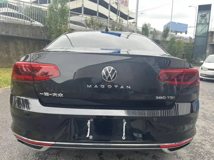 Volkswagen Magotan 2020 Model 380TSI DSG Luxury Model – фото 4