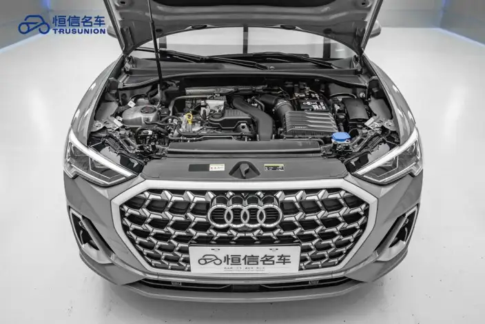 AUDI Q3 2024 Model 35 TFSI Fashion Dynamic Model – фото 8