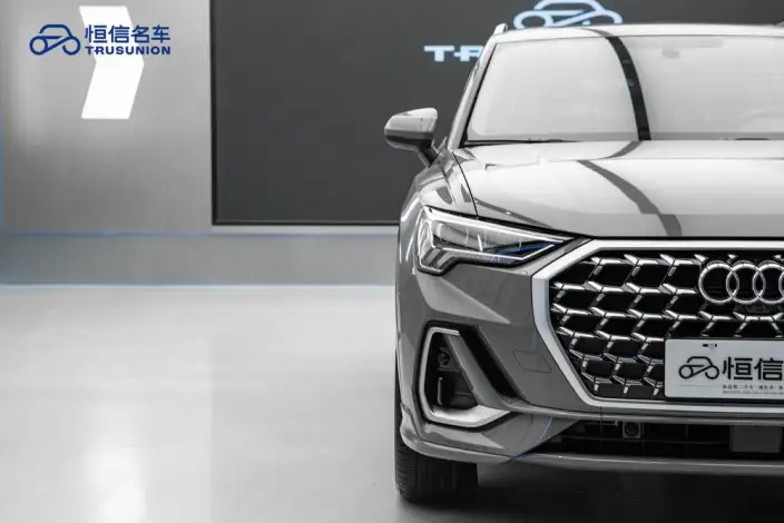 AUDI Q3 2024 Model 35 TFSI Fashion Dynamic Model – фото 10