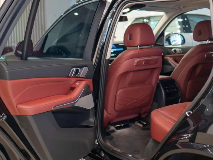 BMW X5 2023 Model xDrive30Li Exclusive Model M Sports Set – фото 8