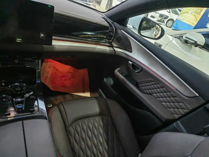 BYD Han EV 2023 Model Champion Edition 506KM Noble Model – фото 8