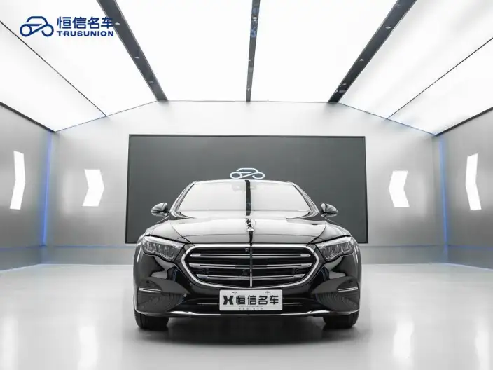 Mercedes-Benz E-Class 2025 Model E 300 L Fashion Model sedan – фото 2