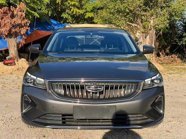 Geely Emgrand 2022 4th Gen 1.5L CVT Premium – фото 2
