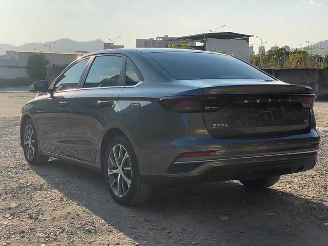 Geely Emgrand 2022 4th Gen 1.5L CVT Premium – фото 7